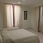 Accini 3*