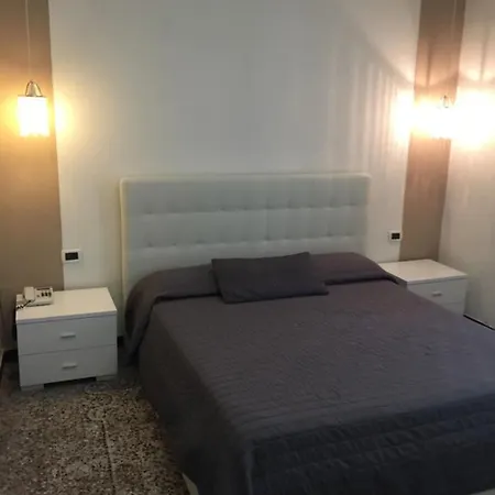 Accini Hotel