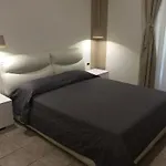 Accini مونتيروسّو ال ماري