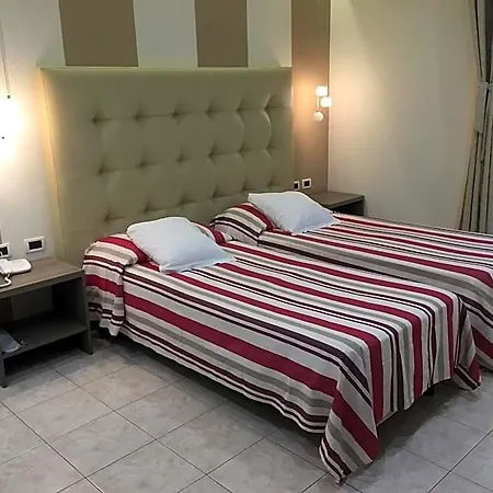 Hotel Accini 3*
