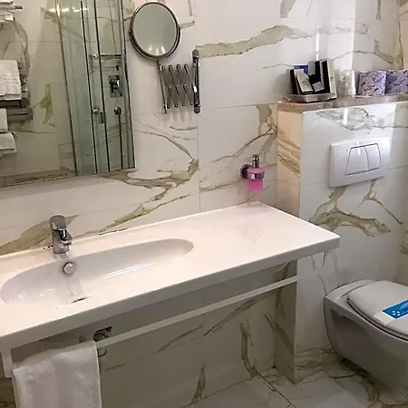 Accini 3* مونتيروسّو ال ماري