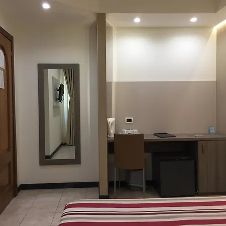 Accini Hotel 3*