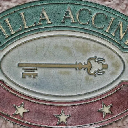 Отель Accini 3*