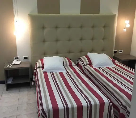 Accini Hotel 3*